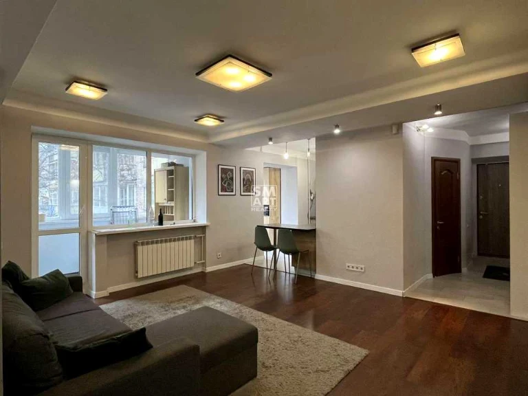 Apartment. Oleся Гончара street, Kyiv.