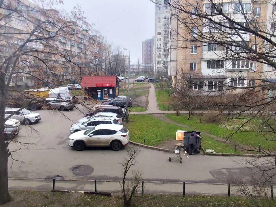 Квартира. Киев, Оболонский просп.