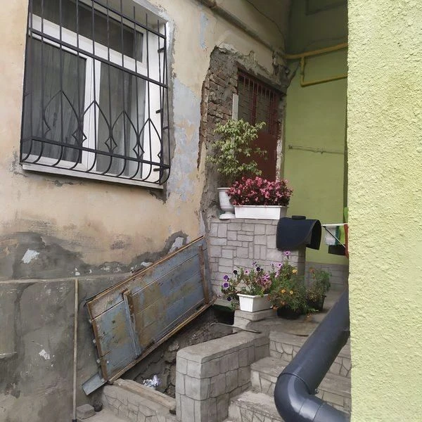 Sale of 3 room apartment 50 m² 1/3 Kopernika 72000$