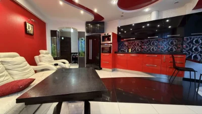 3-room apartment (90 sq.m) on Grigorenko 22/20