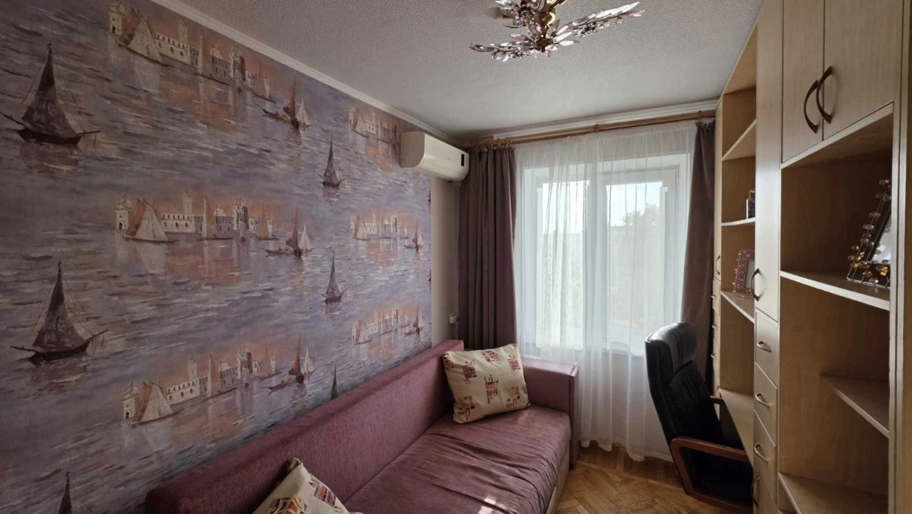 Sale of a 3-bedroom apartment, 62 sq m, Lesya Kurbas, Prospect, 12B
