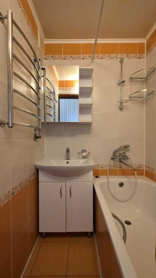 Sale of a 3-bedroom apartment, 62 sq m, Lesya Kurbas, Prospect, 12B
