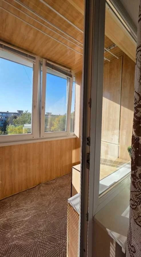 Sale of a 3-bedroom apartment, 62 sq m, Lesya Kurbas, Prospect, 12B
