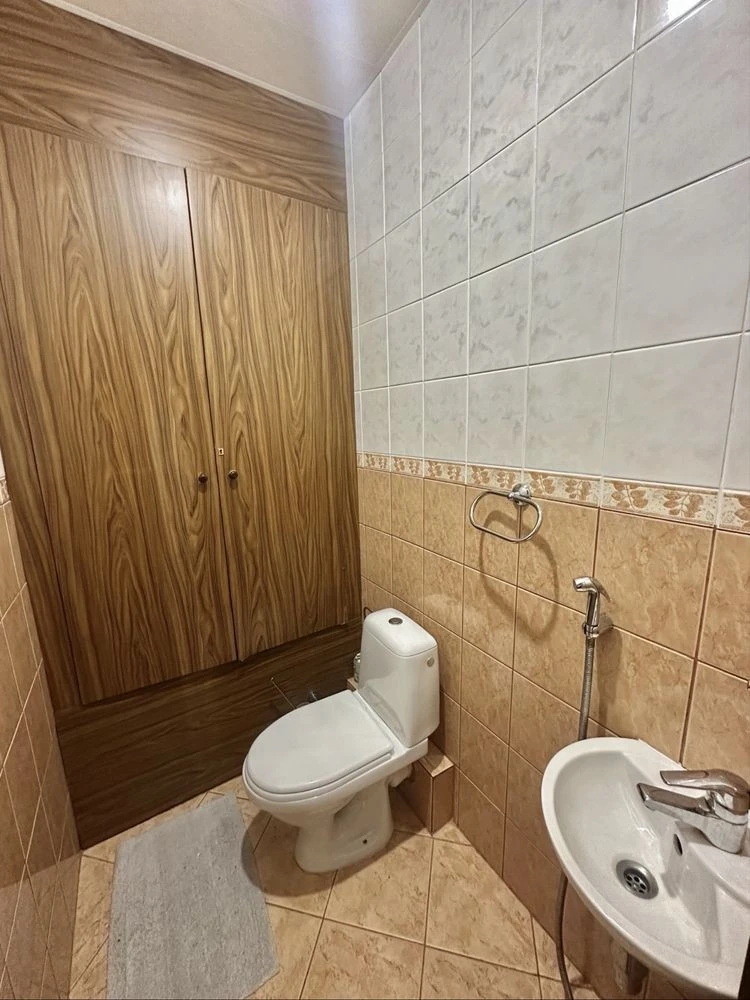 Продаж 3к квартира 98м2 метро Академмістечко Озеро Ліс
