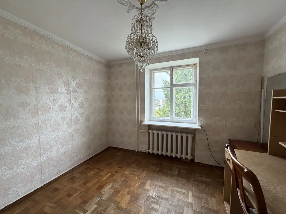 Продаж 3-кімн. 67 м2. Цегляний газовий будинок Корольова Таі