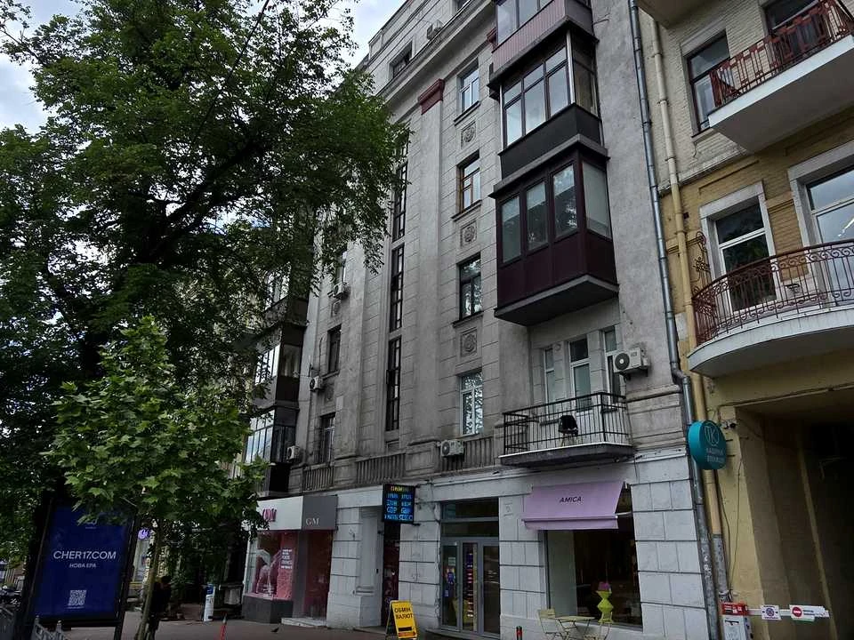 Квартира. Киев, улица Большая Васильковская