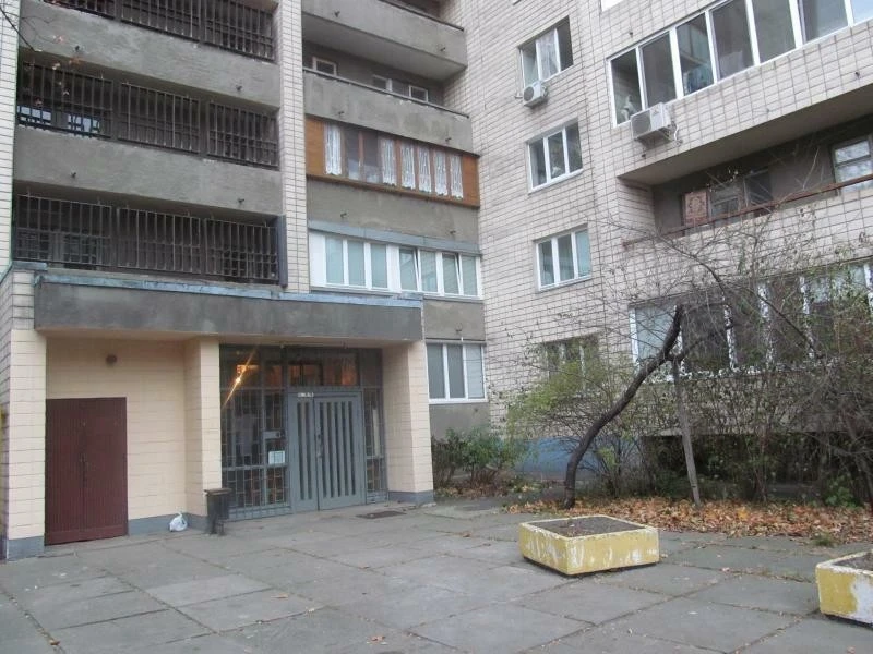 Продаж 1-кімнатної квартири 40.5 м², Флоренції вул., 9