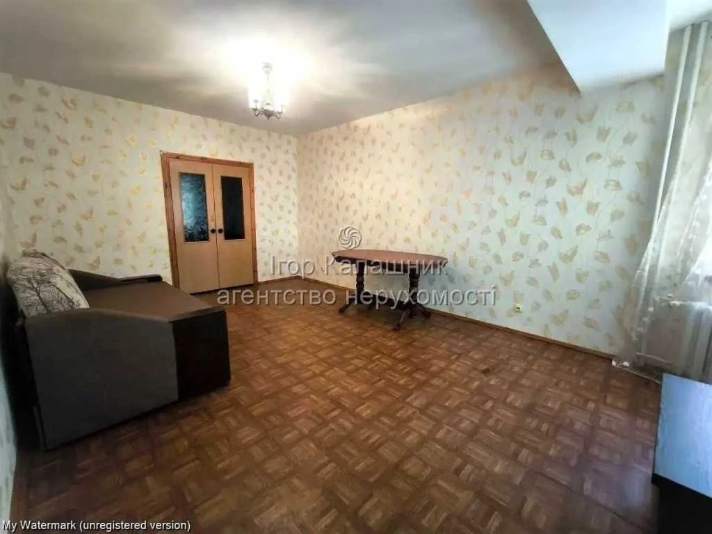 Сдам 3-комнатную квартиру 114 м², Вишняківська вул., 9
