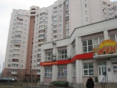 Сдам 3-комнатную квартиру 114 м², Вишняківська вул., 9