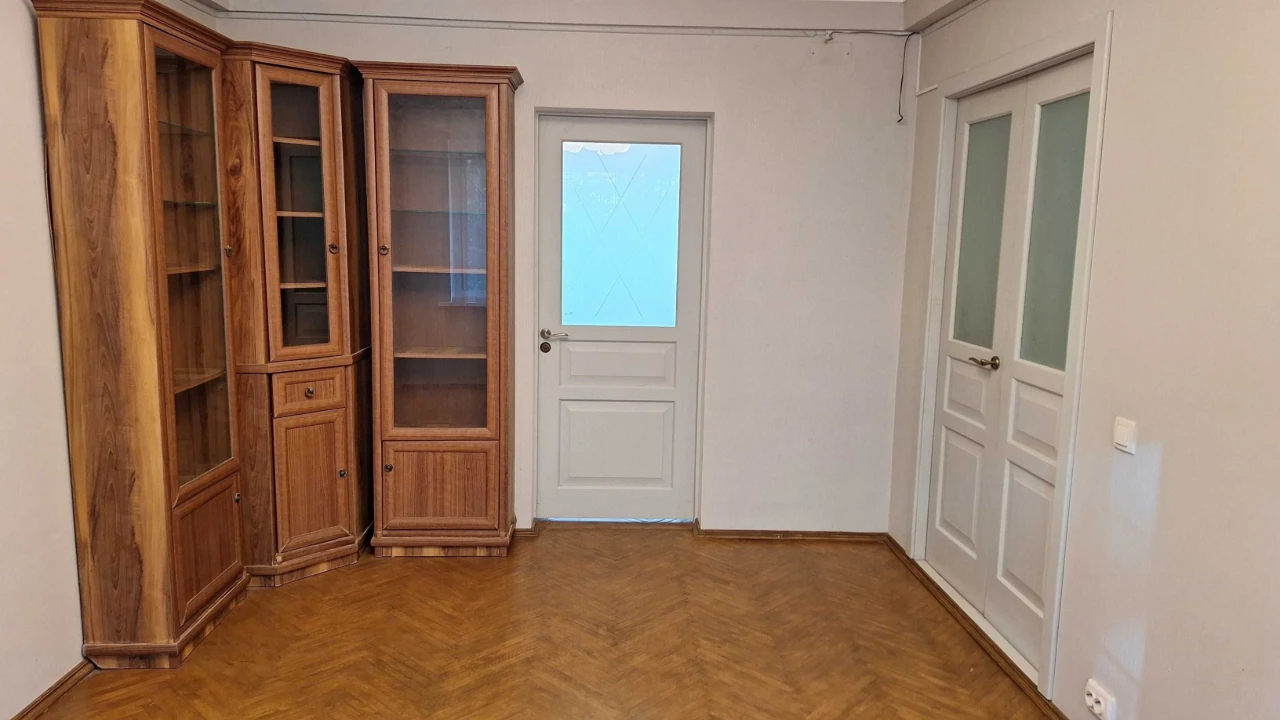 Golosievo. Sale of a 2-bedroom apartment near the metro. Bonus in the