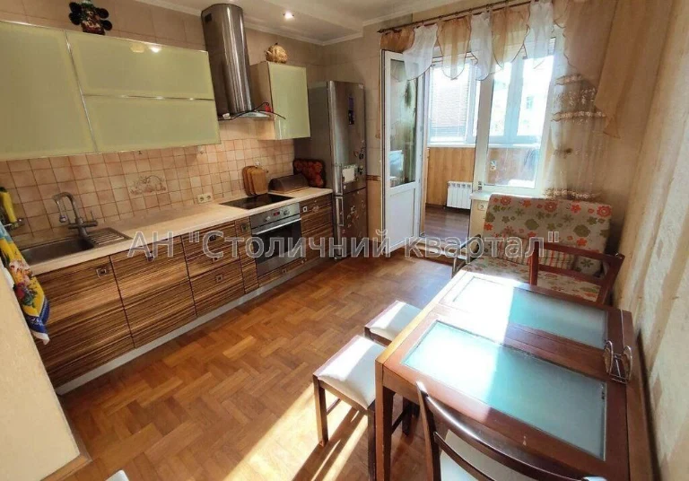 Sale of an apartment on Mylooslavska Street, Troyeshchyna
