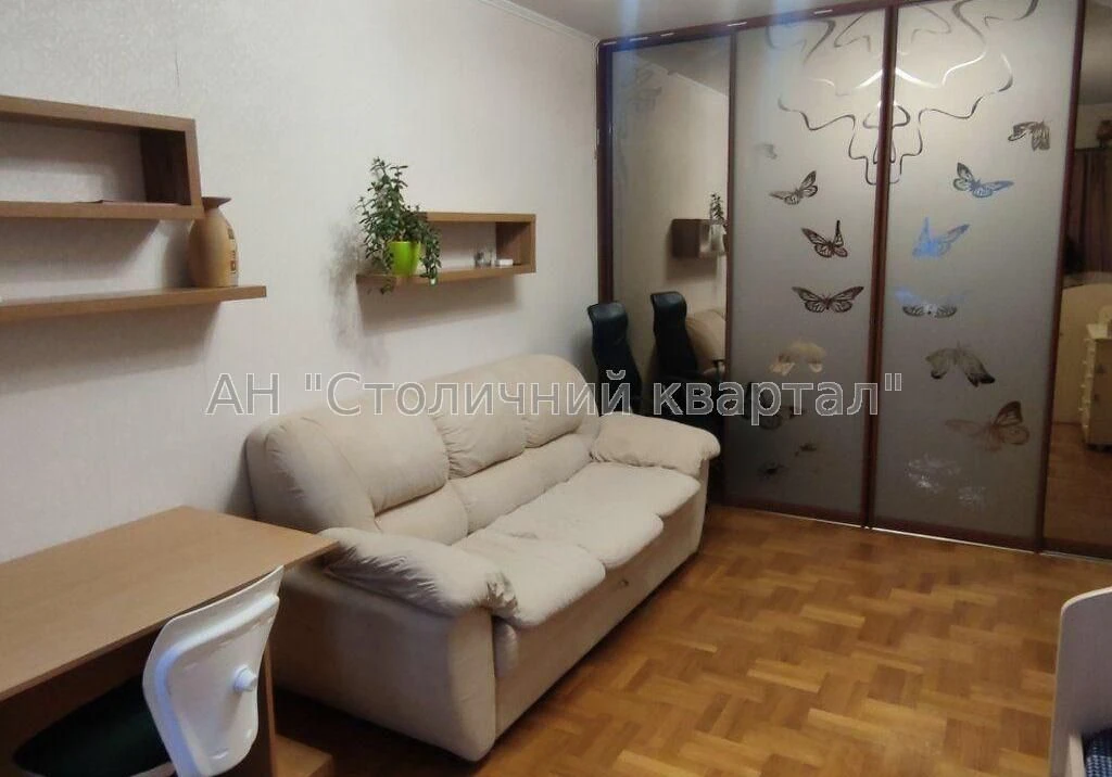 Sale of an apartment on Mylooslavska Street, Troyeshchyna