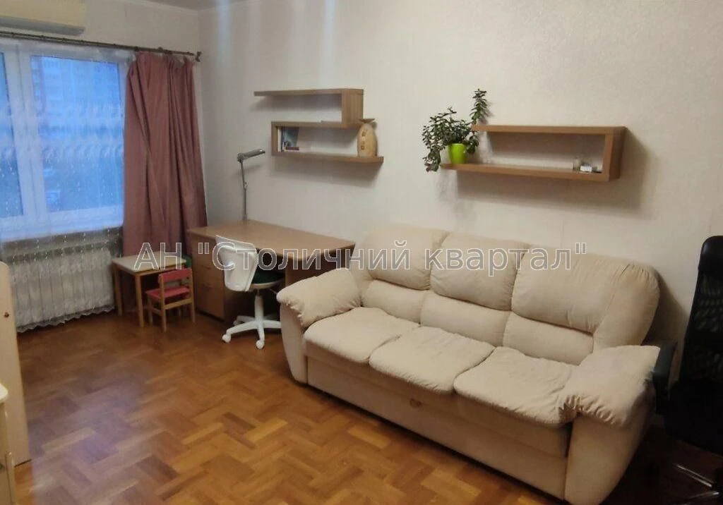 Sale of an apartment on Mylooslavska Street, Troyeshchyna