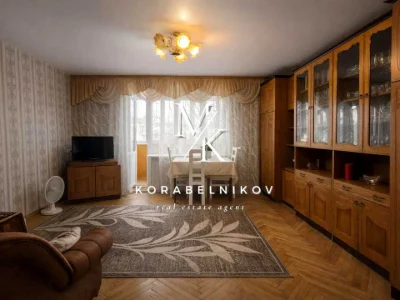 Apartment. Poloveska St., Kyiv