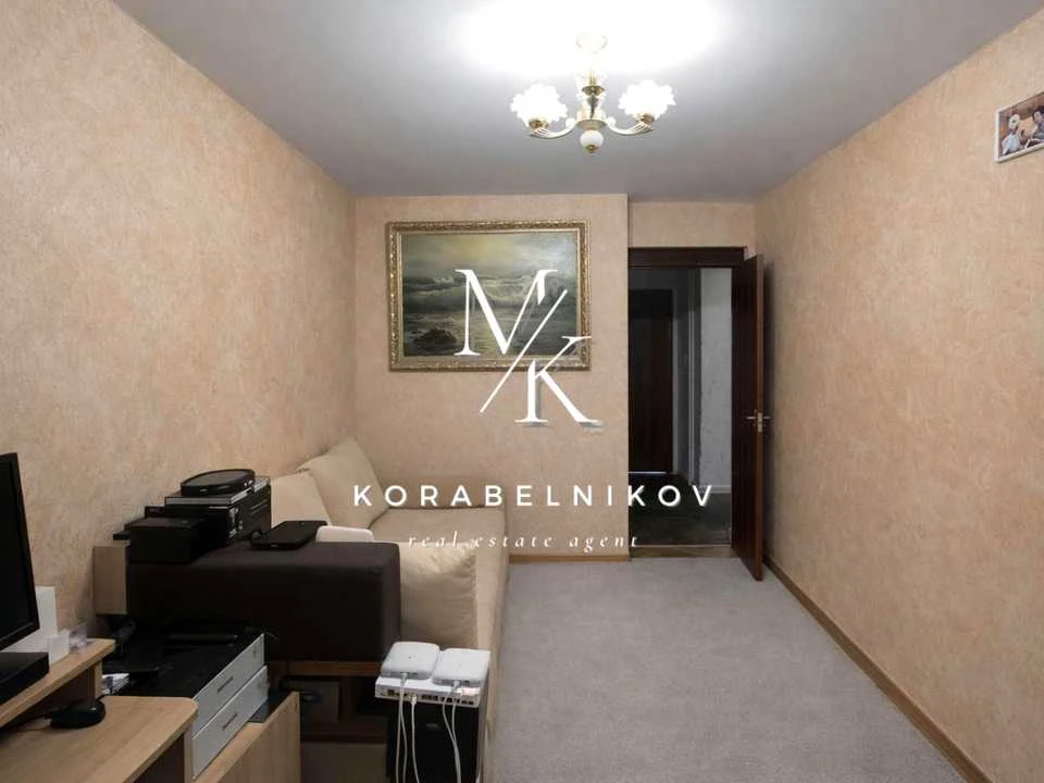 Apartment. Poloveska St., Kyiv