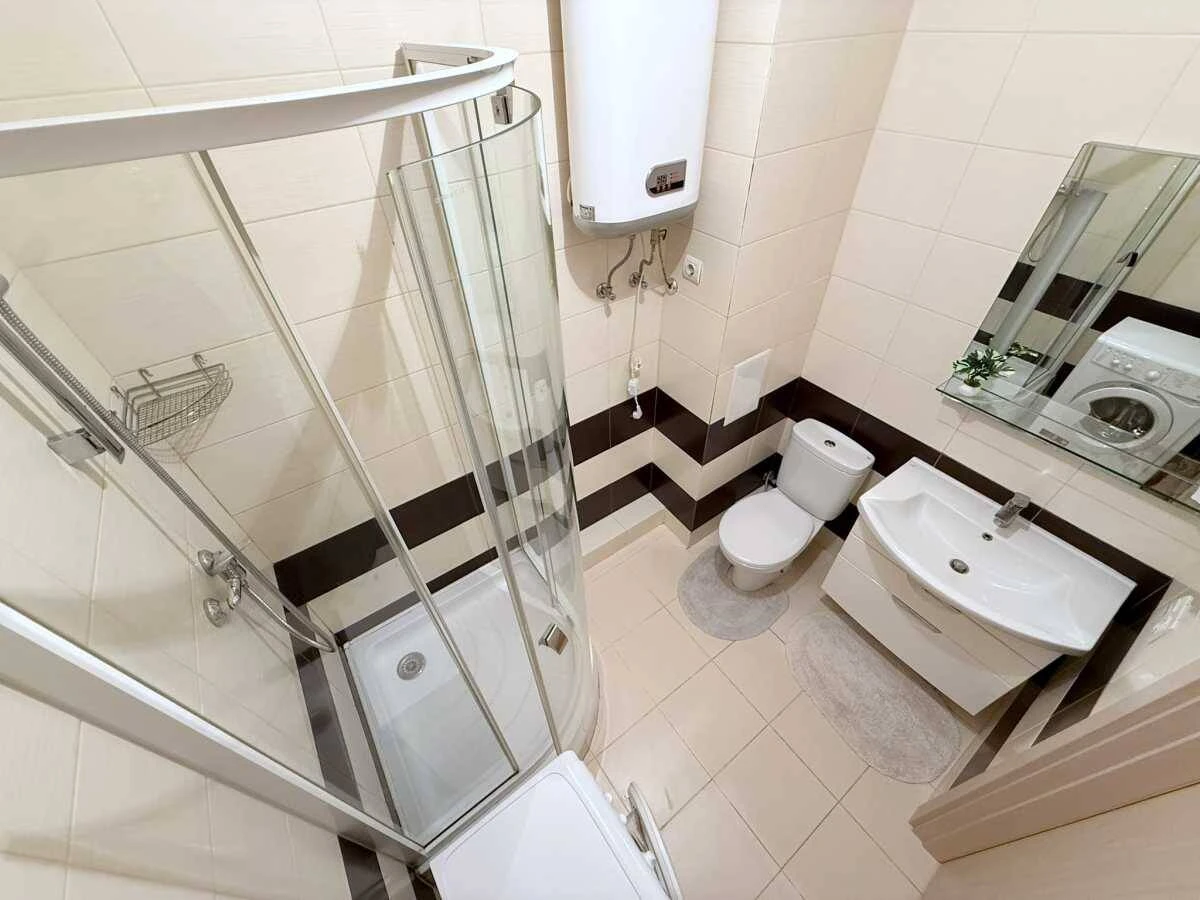 Продам 1-к квартиру Київ, Шевченківський, Сікорського вул, 4