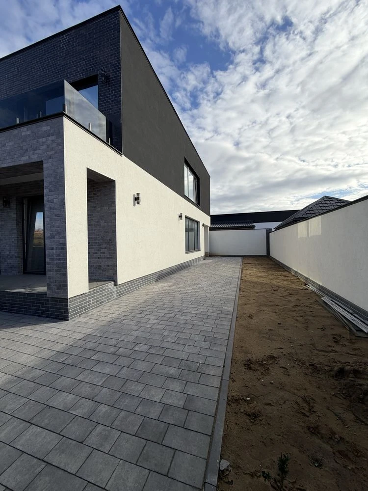 Sale of house in Tabla area