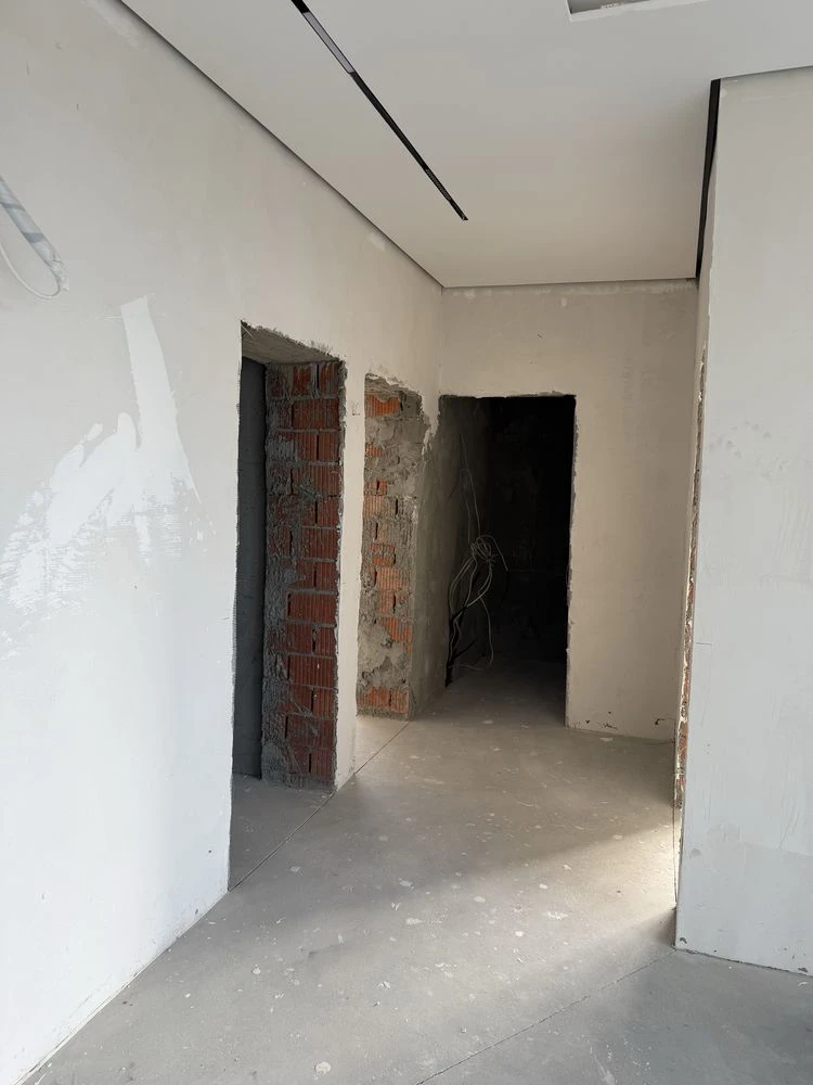 Sale of house in Tabla area