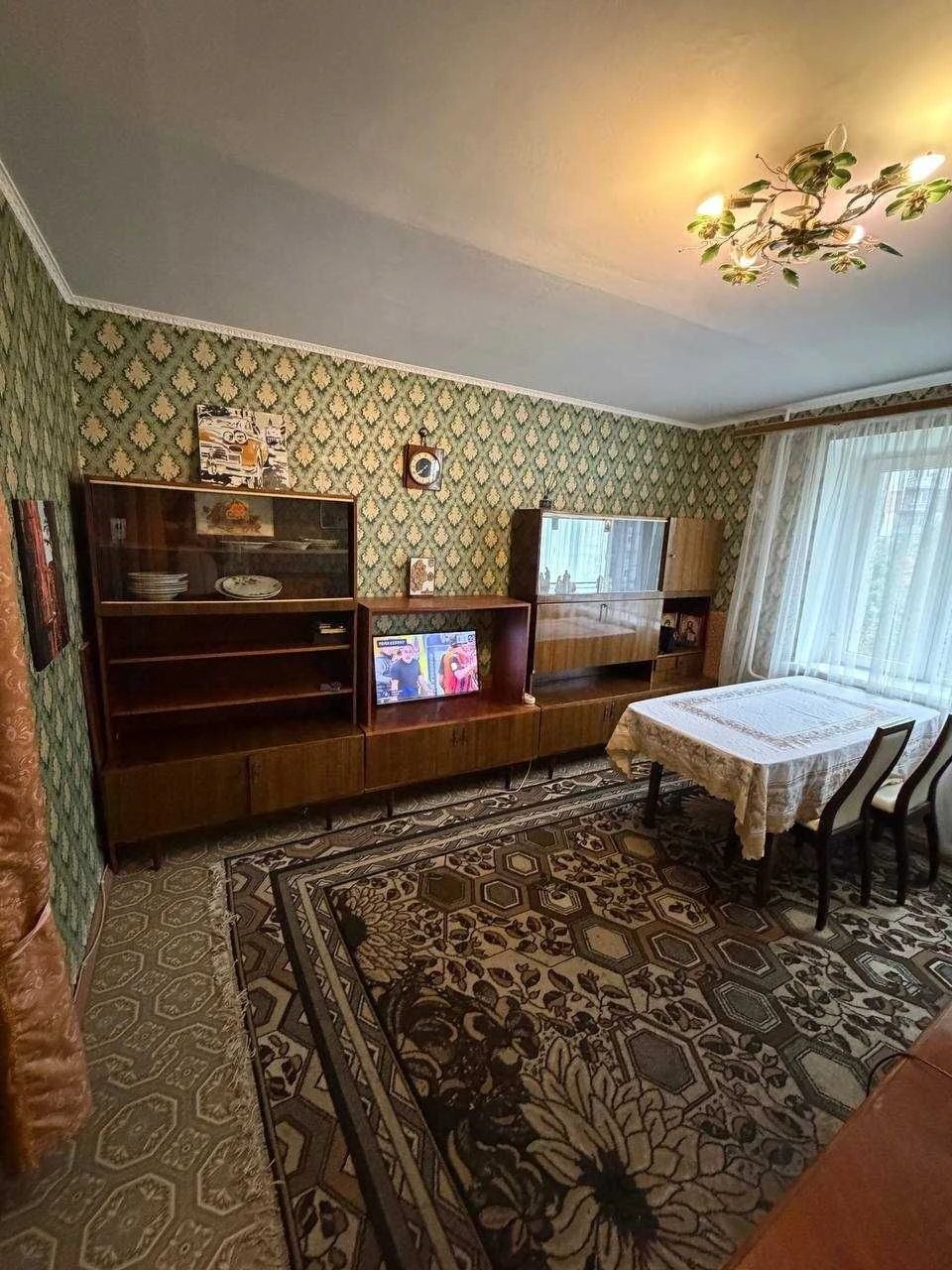 Найдешевша 2к чешка на Виставці! Терміновий продаж! Все зали