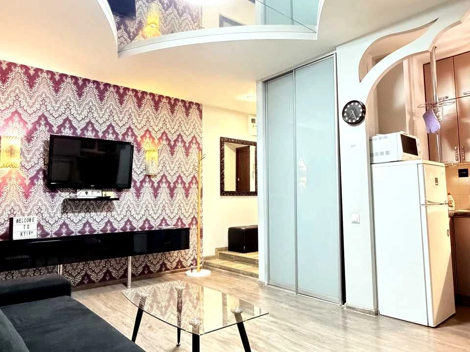 Apartment. Kyiv, Velika Vasylkivska Street