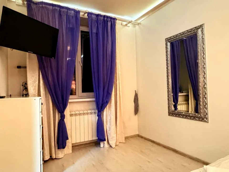 Apartment. Kyiv, Velika Vasylkivska Street