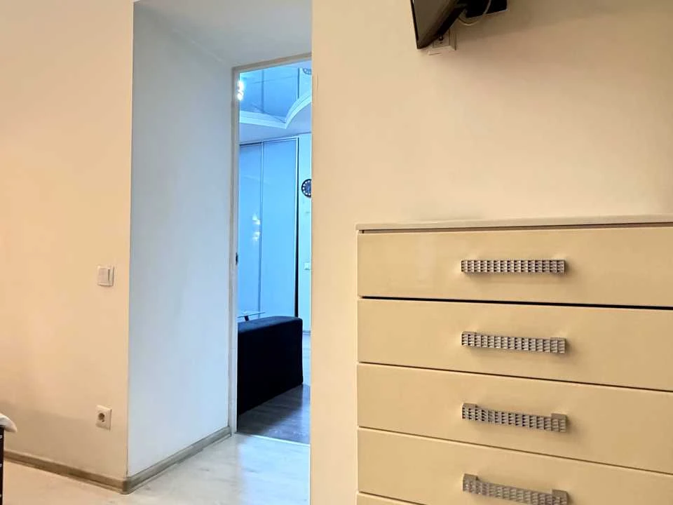 Apartment. Kyiv, Velika Vasylkivska Street