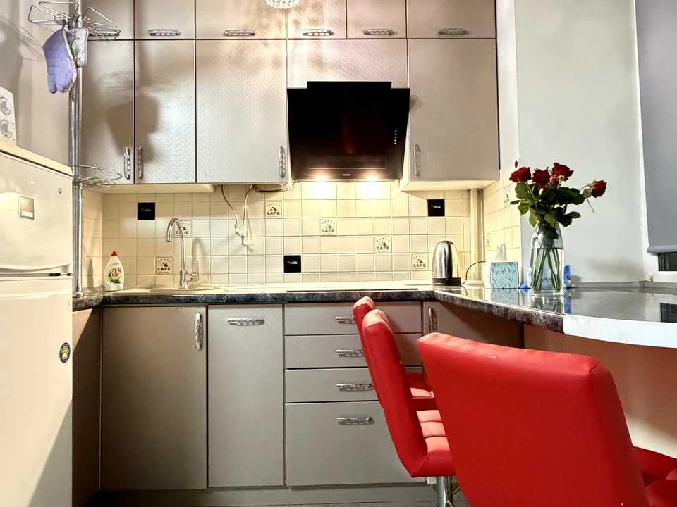 Apartment. Kyiv, Velika Vasylkivska Street