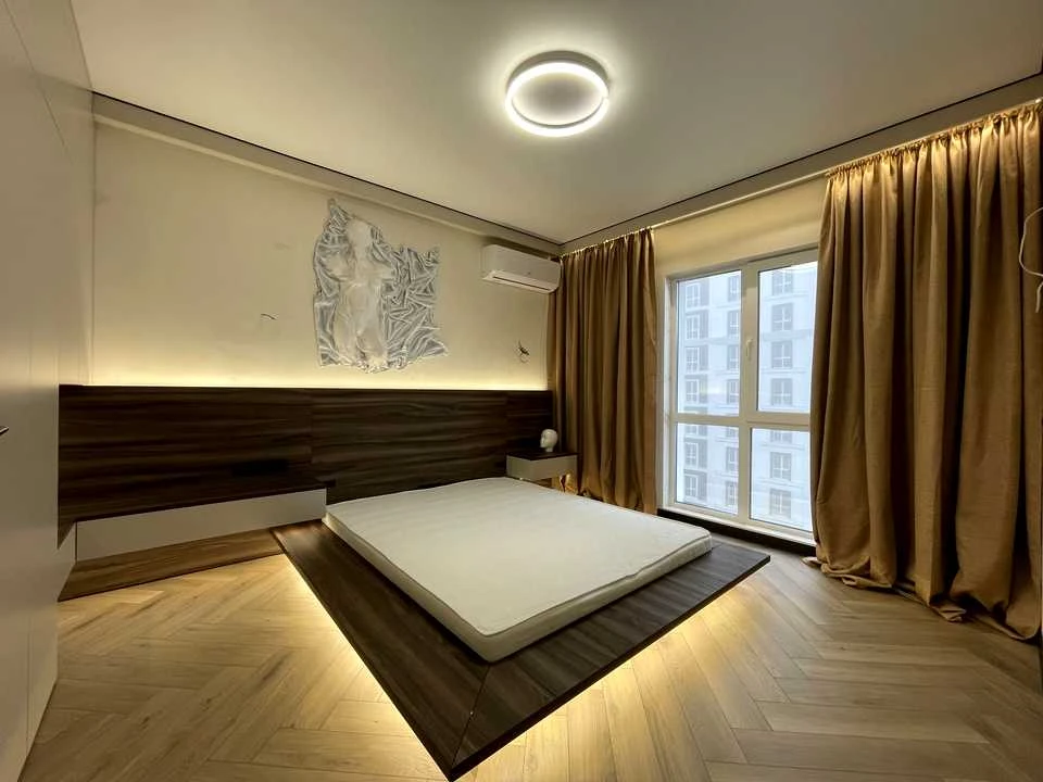 Apartment. Mikhailo Maksimovych Street, Kyiv