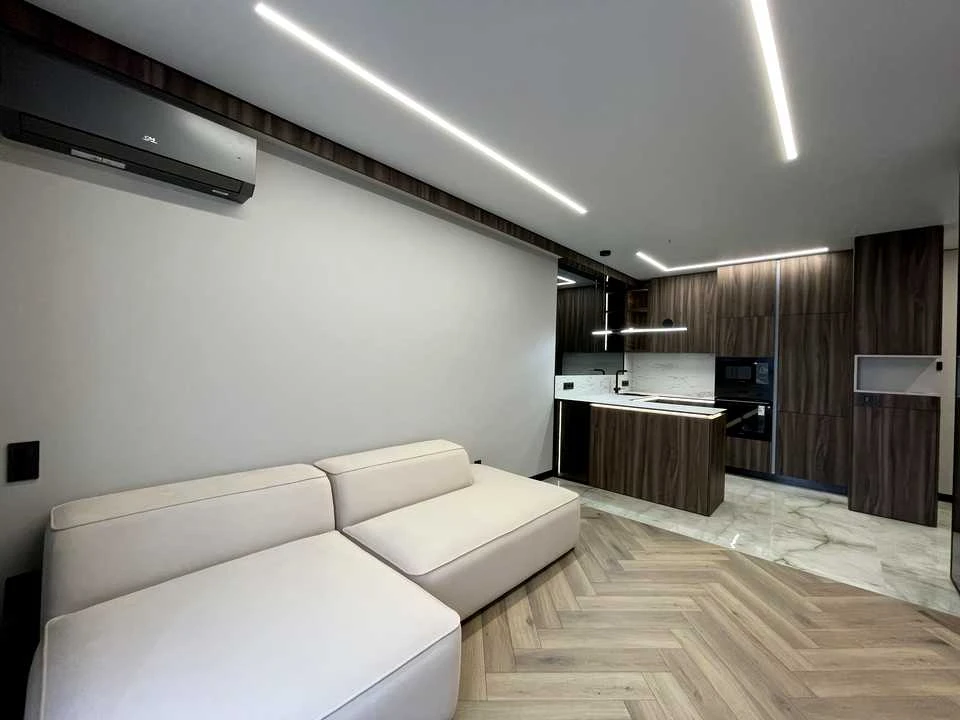 Apartment. Mikhailo Maksimovych Street, Kyiv