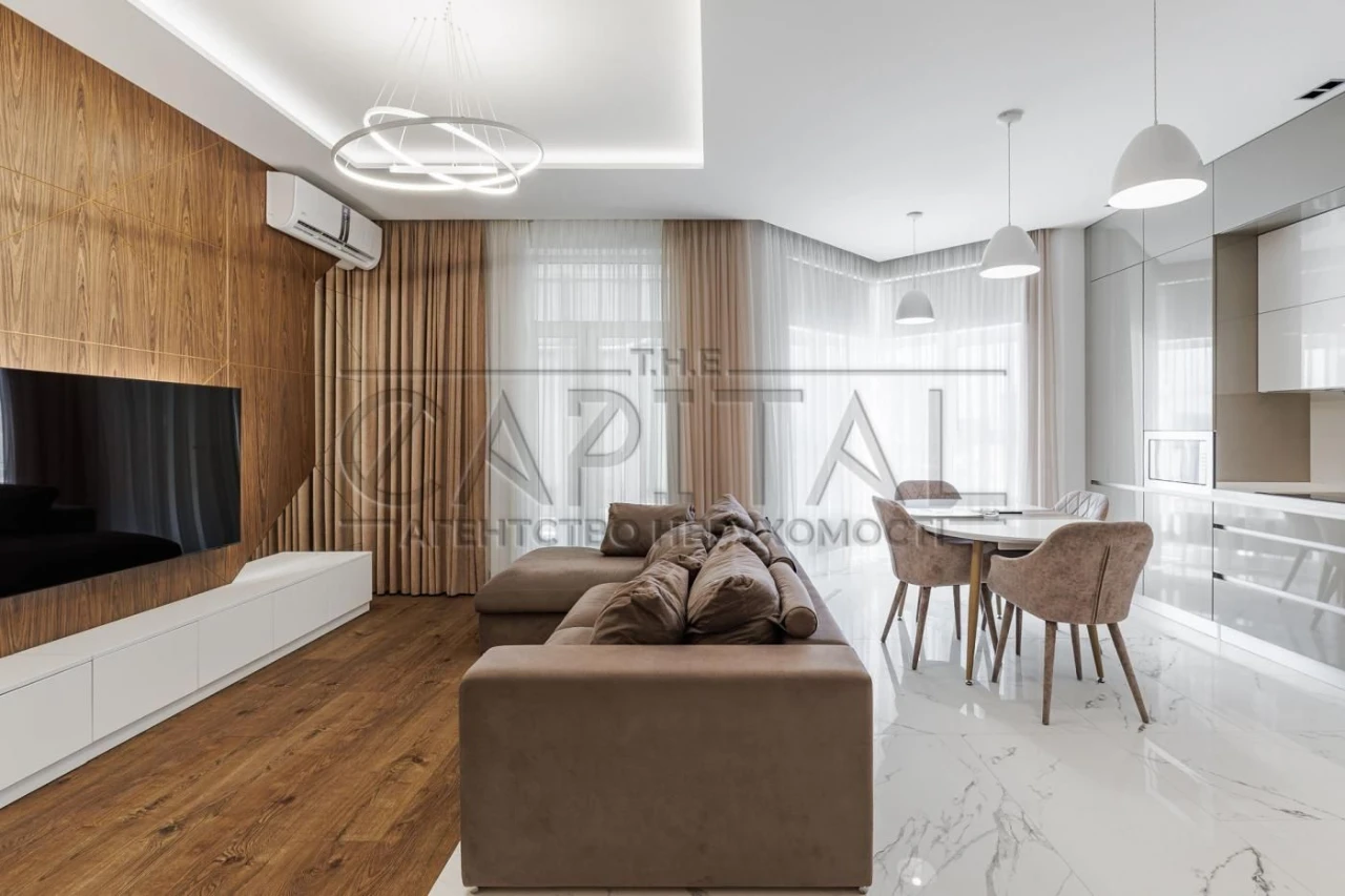 Stylish 3-bedroom apartment 100m2/9floor, in the "French Quarter" residential complex