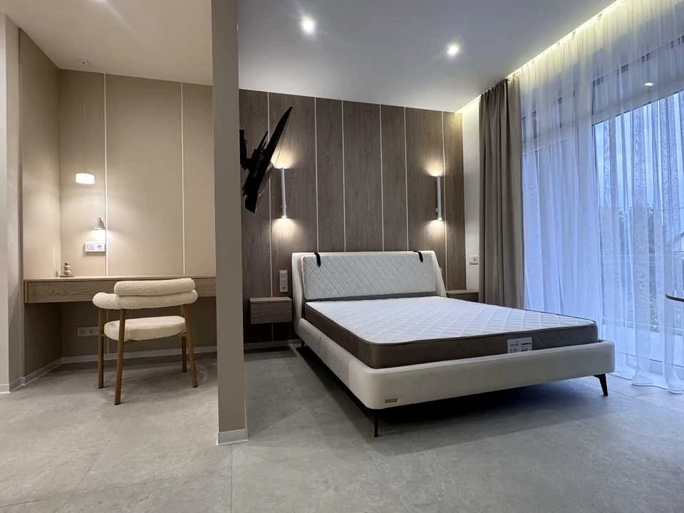 Apartment. Uzhhorod, University Street