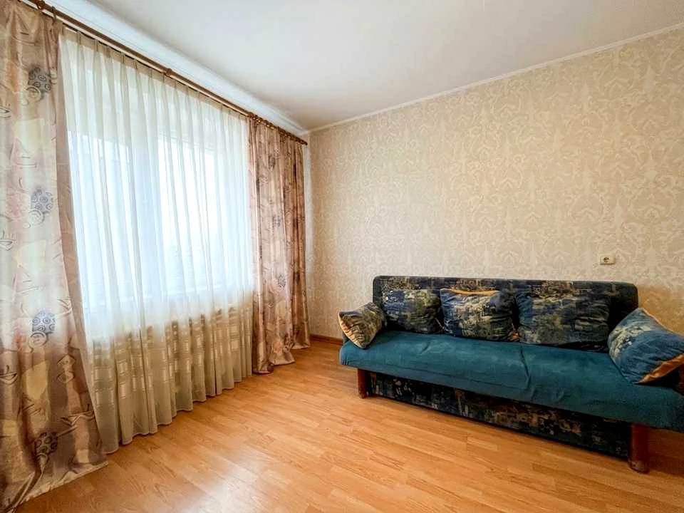 Квартира. Київ, Автозаводська вулиця
