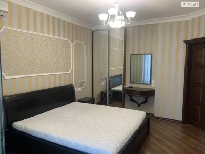 Продаж Квартира Троєщина