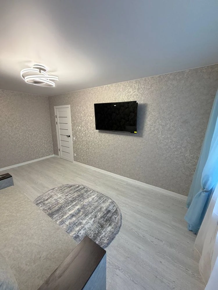 For Sale: 2-bedroom apartment with furniture and renovation (Student Metro)