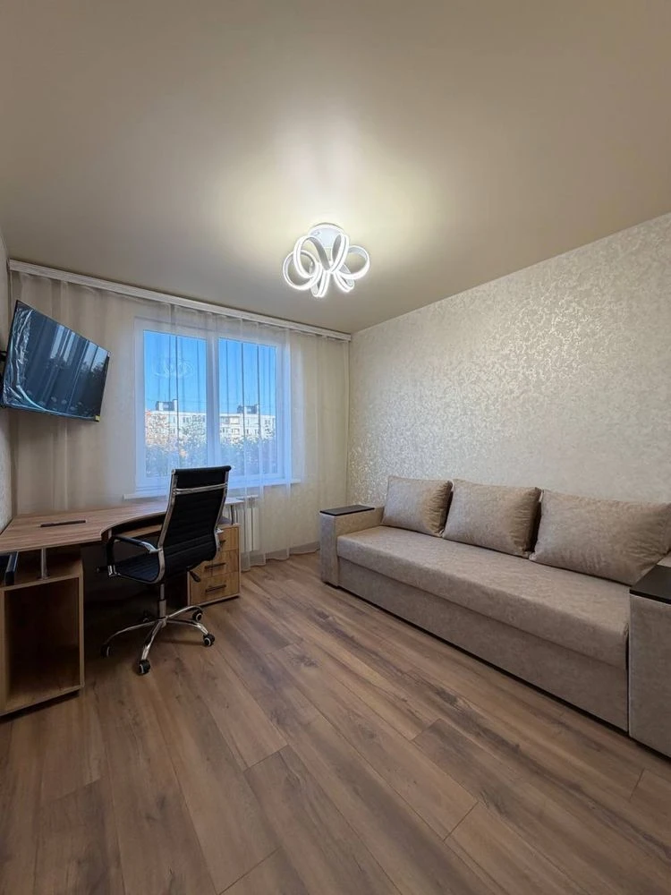 For Sale: 2-bedroom apartment with furniture and renovation (Student Metro)