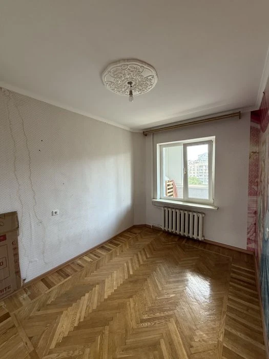 Балковская / Дюковские бани Продам 4-х комнатную квартиру