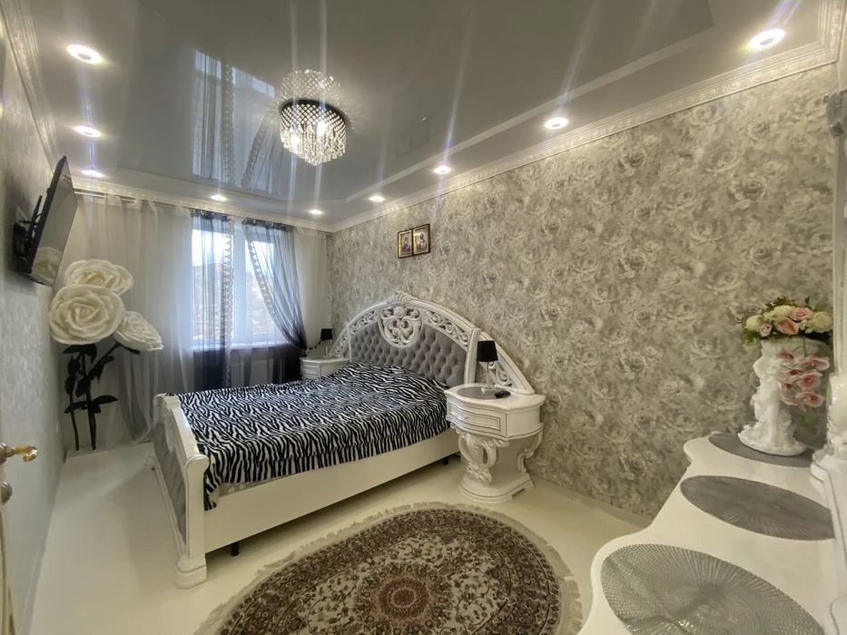 Продаж 2к.квартири в класичному стилі