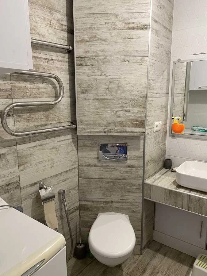 Rent 2-bedroom apartment 53 sq m, Bereznyakov Street, 12