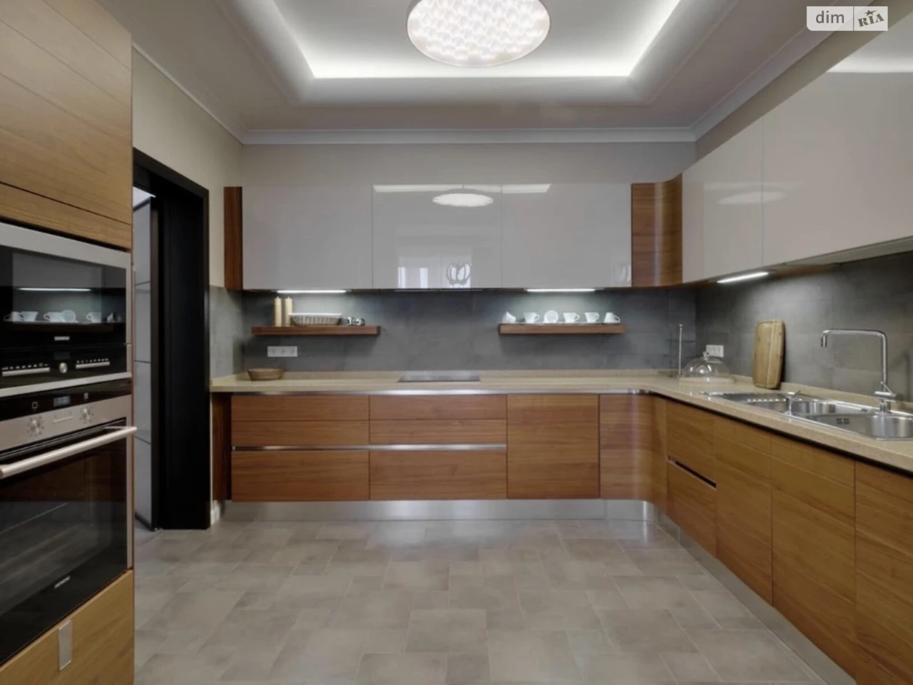 Long-term Rental Apartment Cherpanova Gora