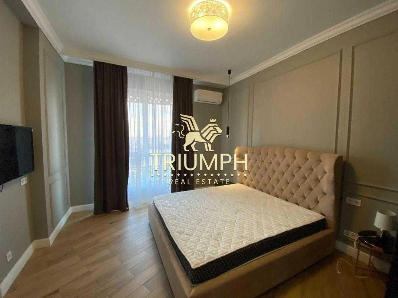 ЖК "Квартет" | Євро-трiйка 93 м² | Гардероб | Генера