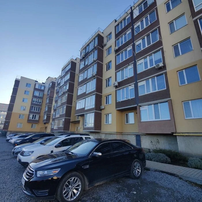 Продаж 2к.квартири в класичному стилі