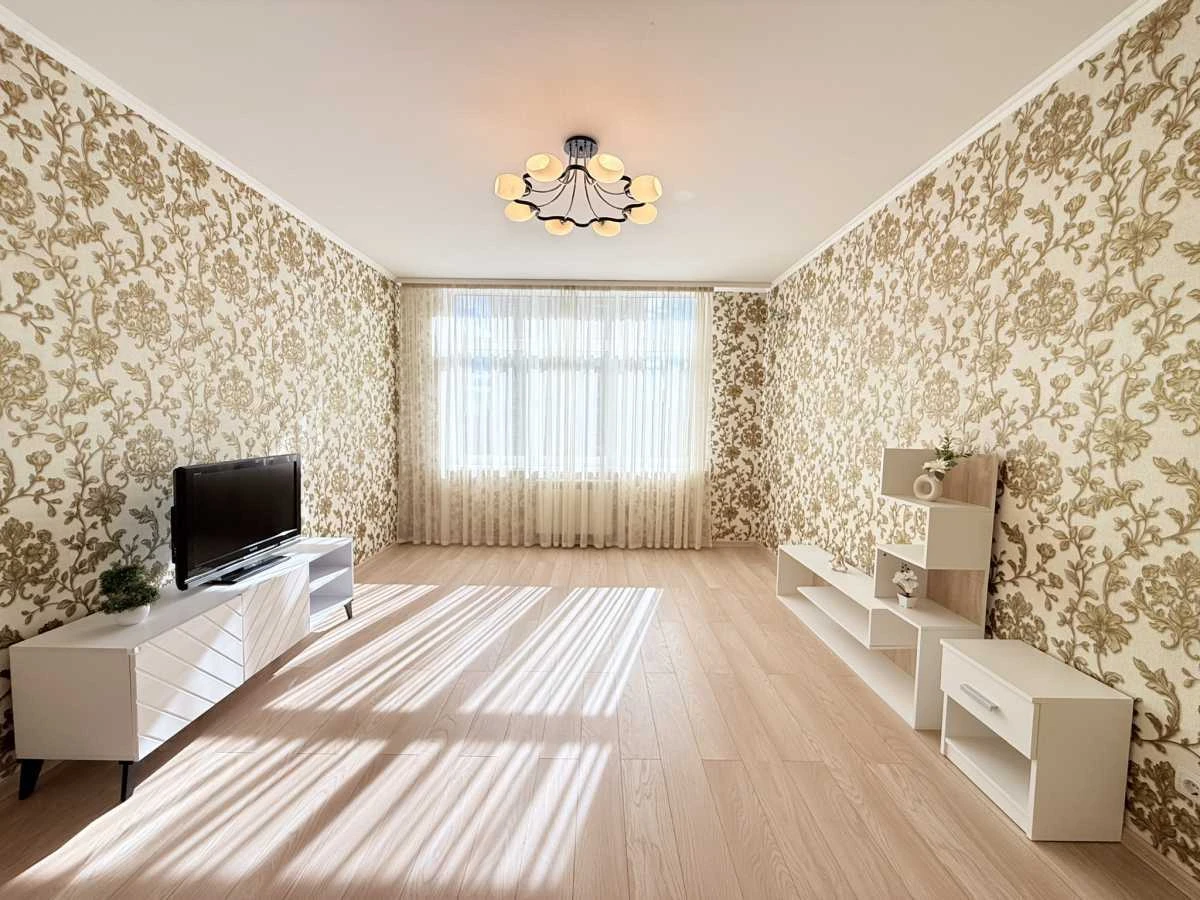 Продаж 1-кімнатної квартири 50,3 м², Авіаконструктора Ігоря