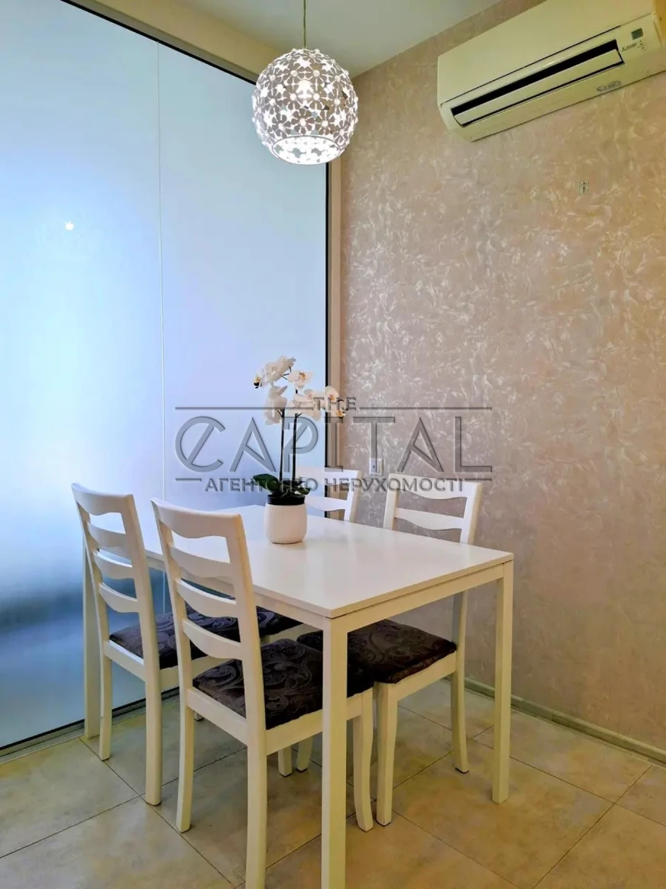 Cozy 1-bedroom apartment 45 sq m in the "Comfort Town" residential complex