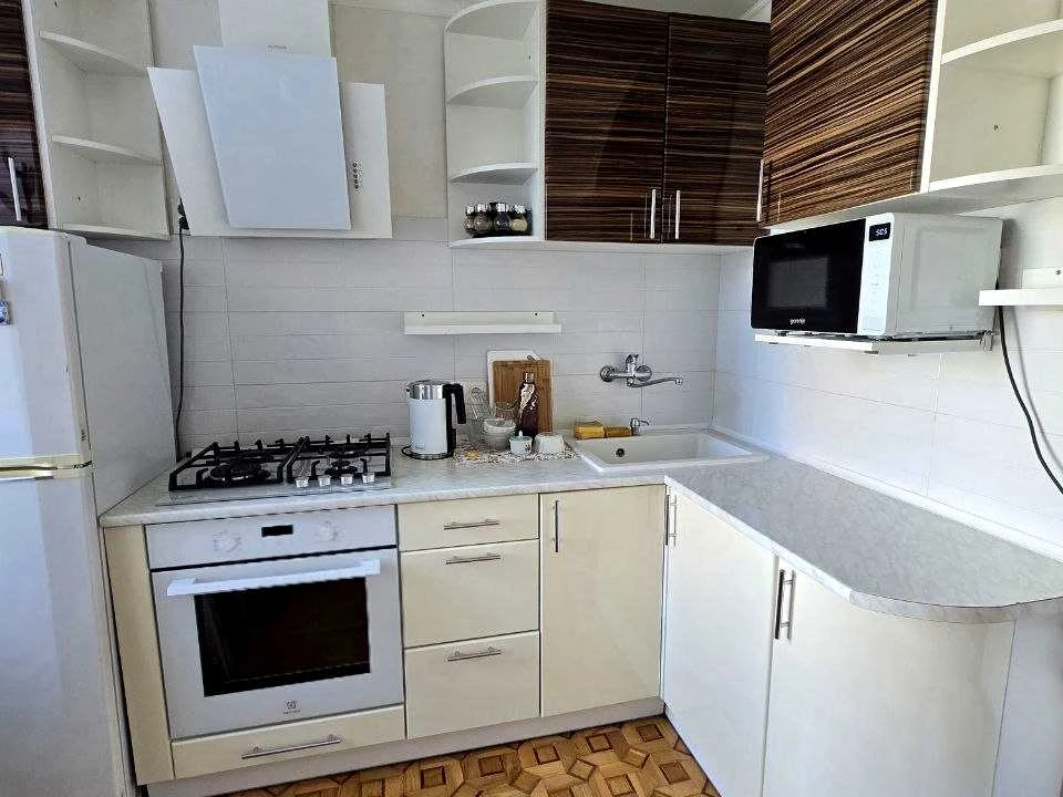 Apartment. Odesa, Fontanska Doroga st.