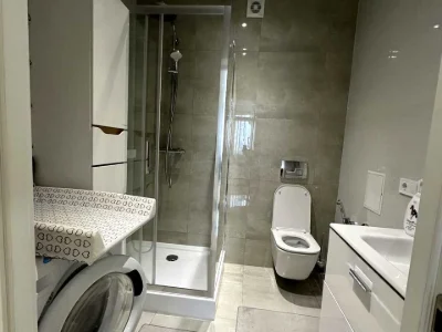 Apartment. Kul'parkivska st.