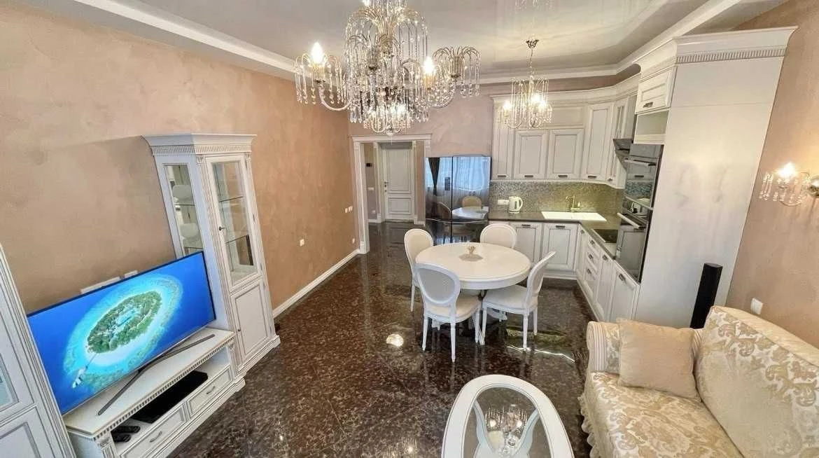 Без фото реального 2к квартири в ЖК RiverStone, Позняки, подвал.