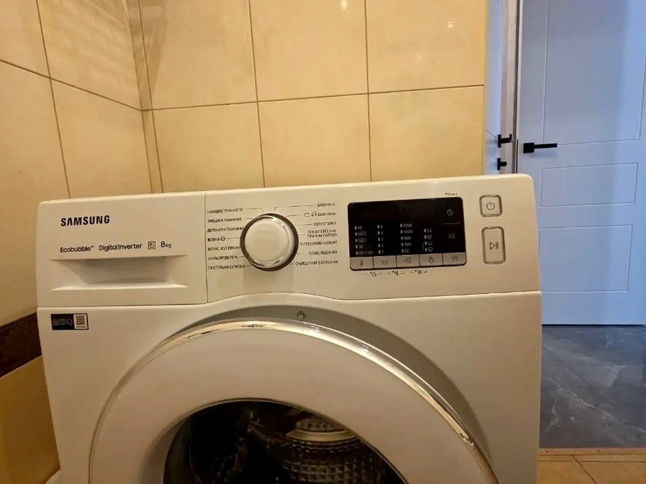 1-room apartment for rent 47 sq.m. 4/13 floor