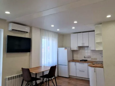 Оренда квартири 1-кімн. 37 м² 9/9 пов.
