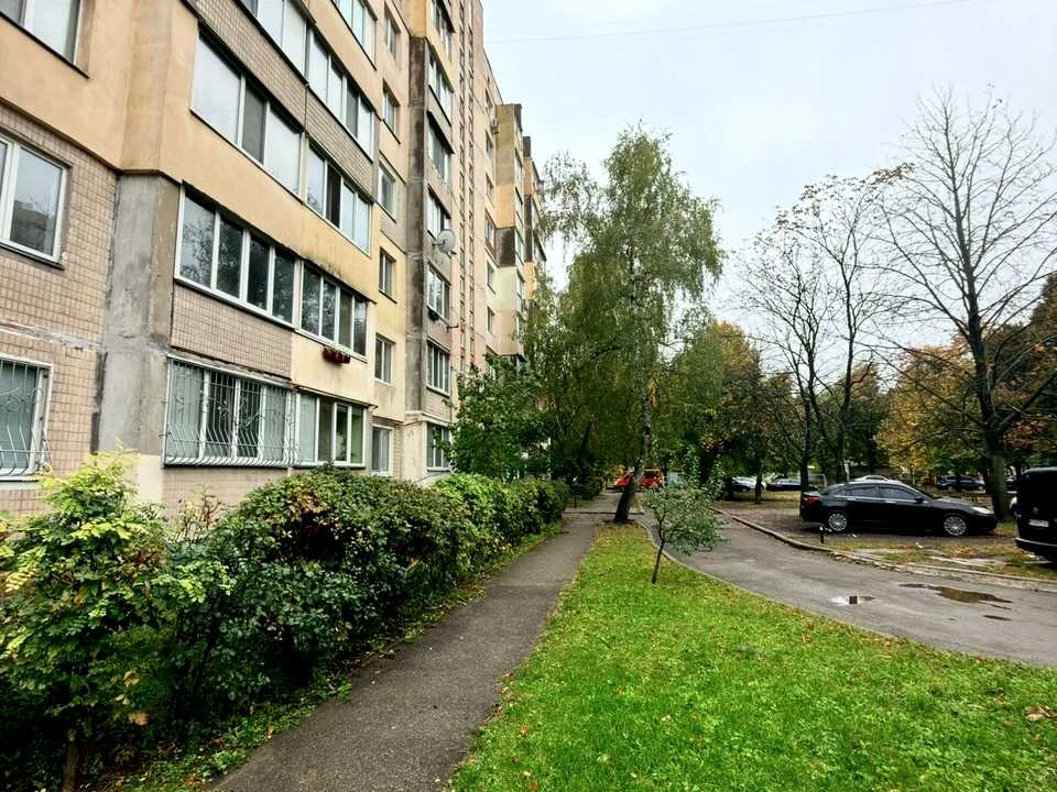 Apartment. Simirenya Street, Kyiv