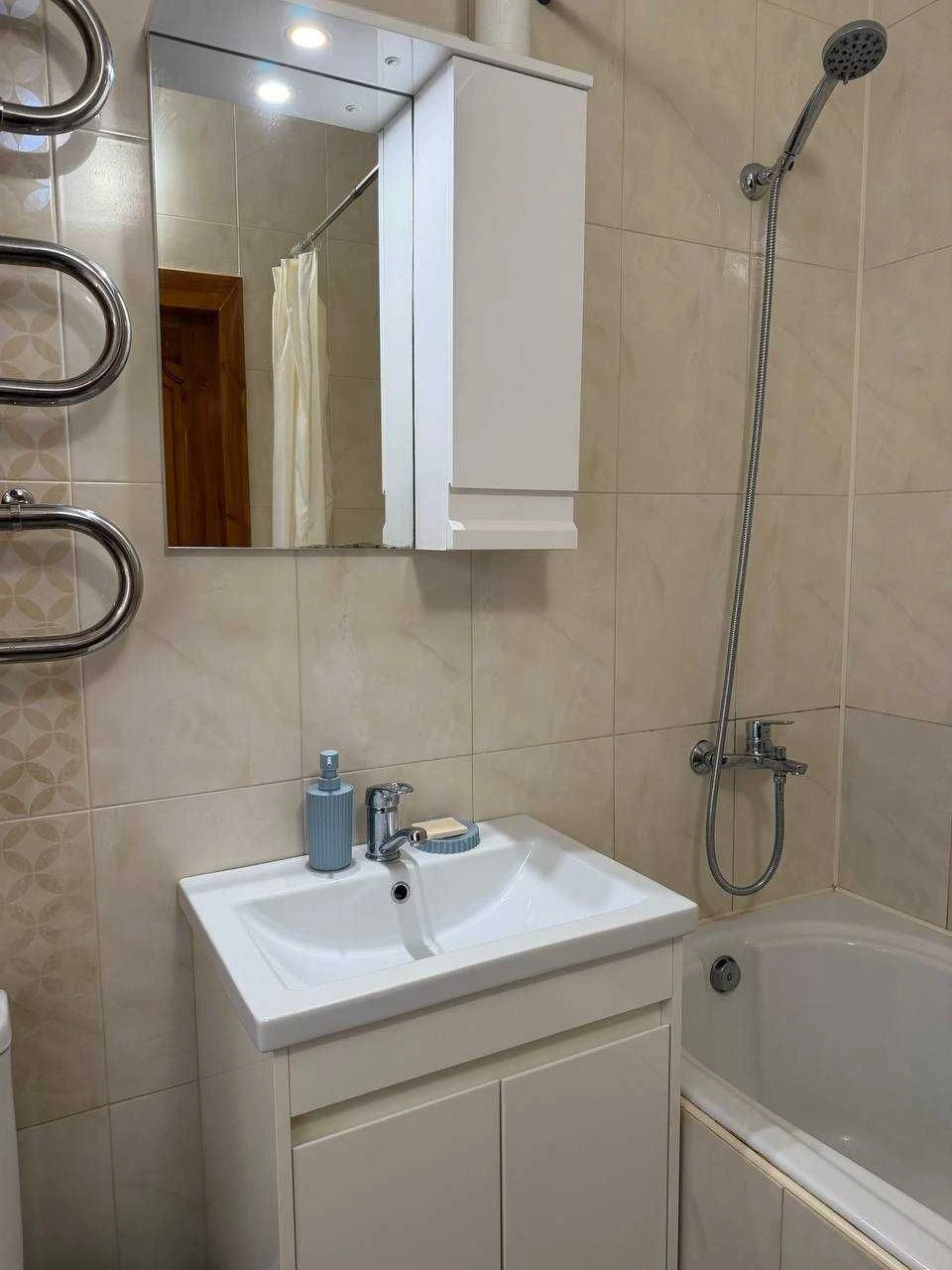 Продажа квартири від власника. Донця 2А, 1-кімнатна